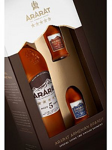 Ararat 5-Star Brandy VS 5Yr 750ml Gift Set